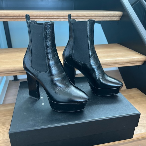 Saint Laurent 95MM Vika Platform Bootie - Picture 3 of 6